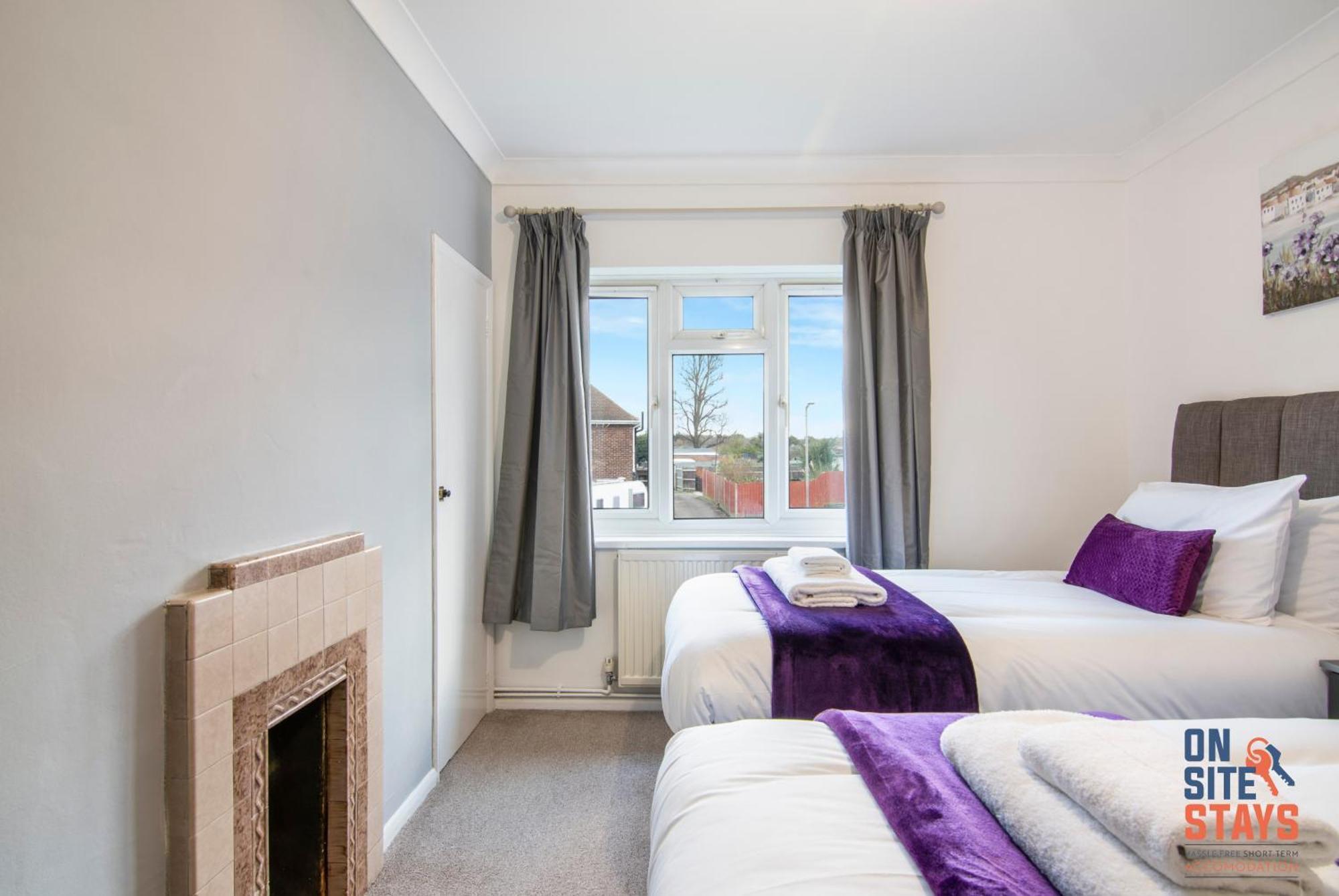 Onsitestays - Cosy 2-Bedroom Apartment With Private Entrance & Long Stay Prices Gravesend Exterior photo